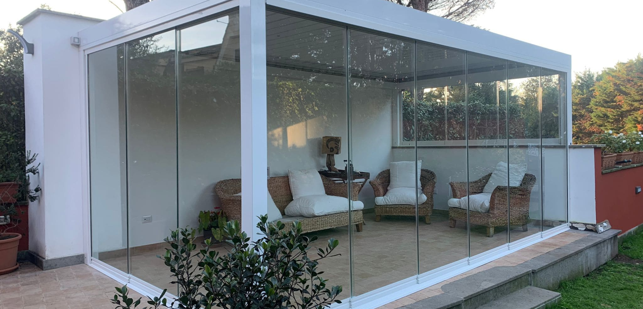 Vetrate panoramiche e scorrevoli vetrate panoramiche